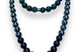 Collier Jaspe sanguin, Oeil de faucon, Hématit, et pendentif Obsidienne noire Plastron