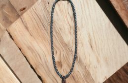 Collier Hématite et pendentif Oeil de Taureau