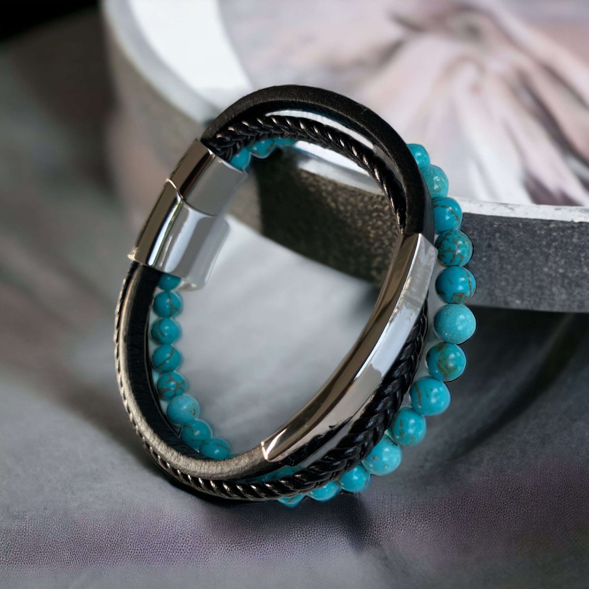 Set de 3 bracelets en cuir noir et pierre de turquoise