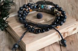 set de 3 bracelets de perles et en bois