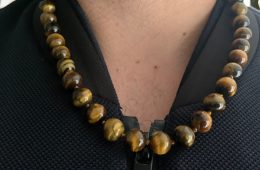 Collier de perles naturelles Oeil de Tigre