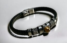 Bracelet Cuir tressé noir, Pierre Oeil de tigre Acier.