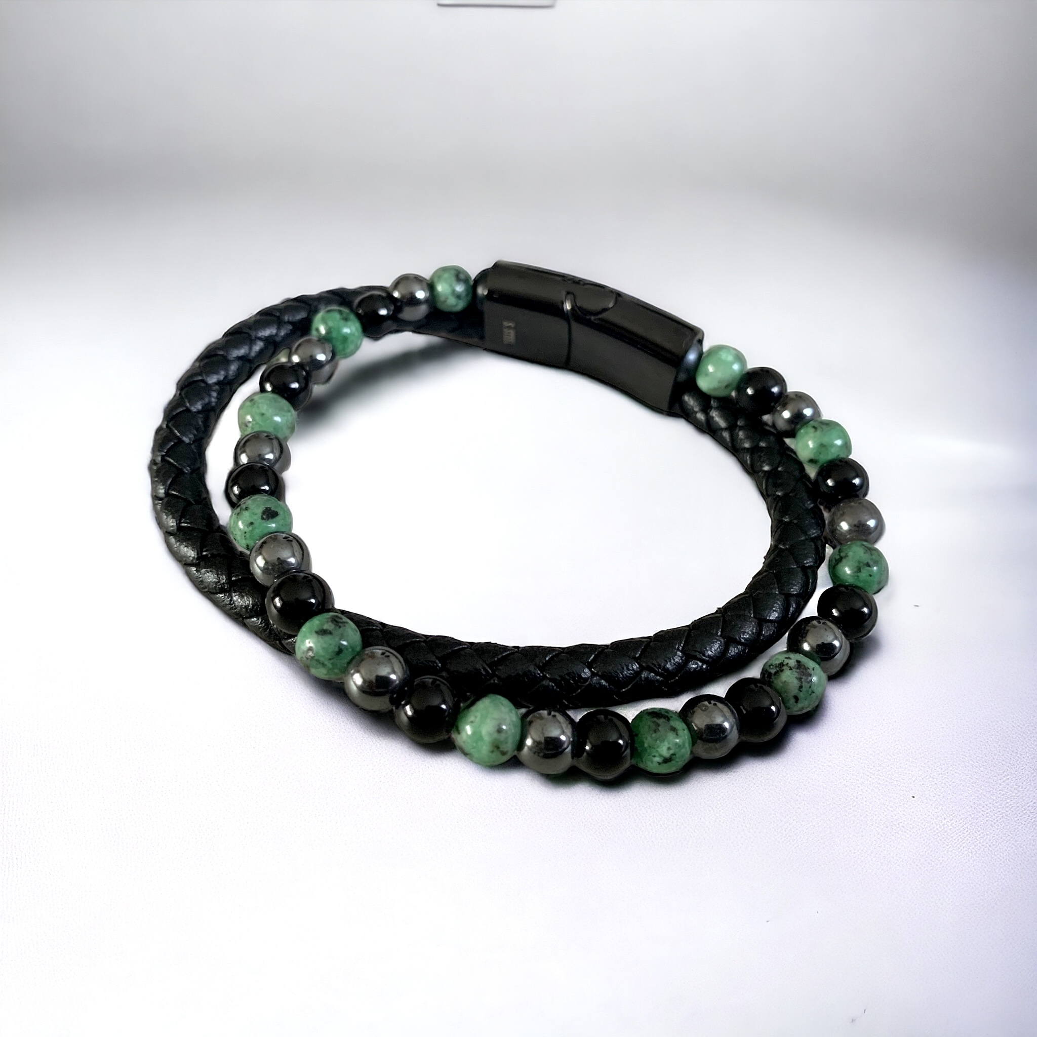 Bracelet cuir et pierre d’Agate, Hématite , Calcédoine vert