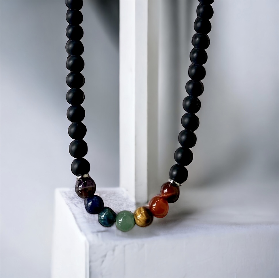 Collier 7 Chakras de perles naturelles Onyx Mat