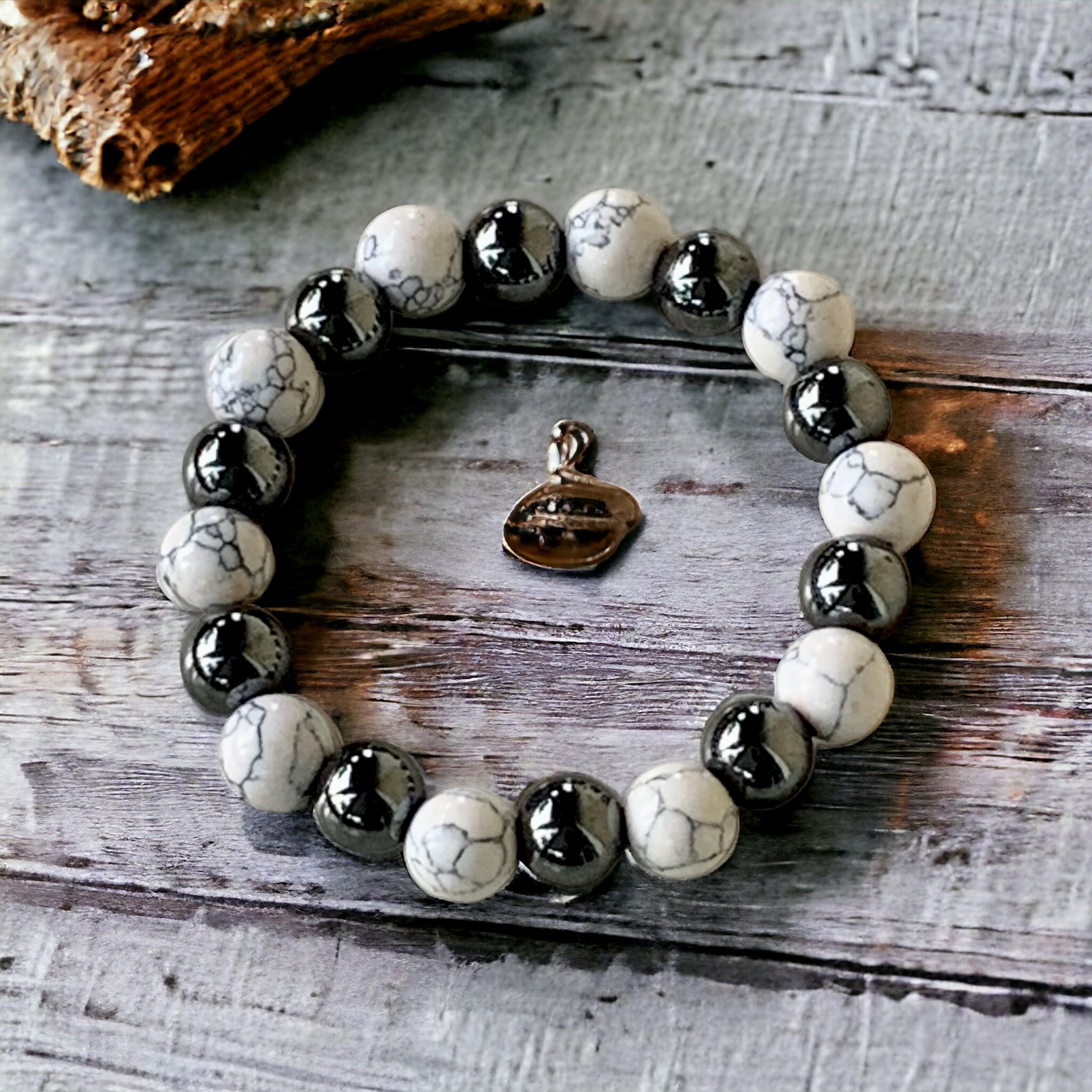 Bracelet de perles Howlite et Hématite